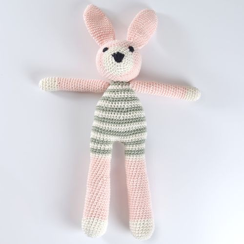 Coelha Amigurumi Crochê