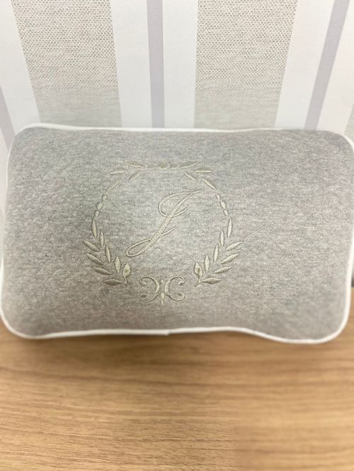 SALE JÁ PERSONALIZADO -J - Almofadinha mini Cinza
