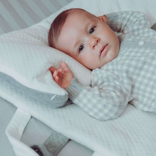 Colchão Portátil Duplaface com Alça Matelassê Soft Touch