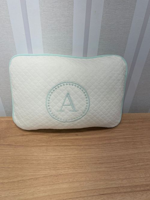 SALE JÁ PERSONALIZADO - A - Almofadinha mini Offwhite