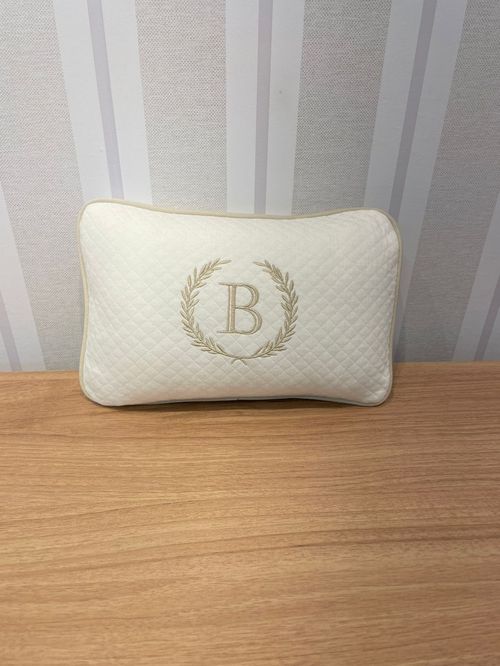 SALE JÁ PERSONALIZADO - B -  Almofadinha mini Offwhite