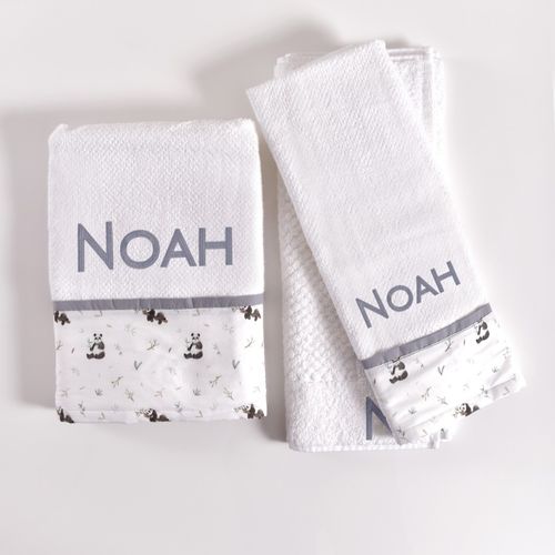 Kit Banho Personalizado Jardim dos Pandas 3 peças
