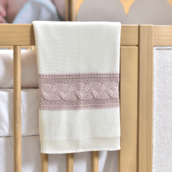 manta-tricot-trancada-rose