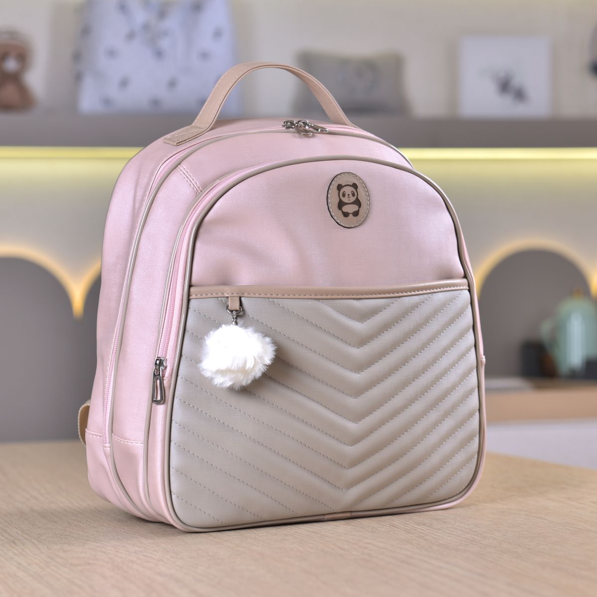 mochila-maternidade-rosa-fendi1