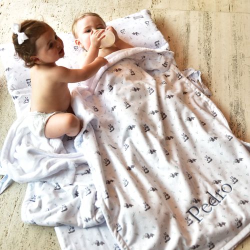 Manta com Pele Microsoft Pandas