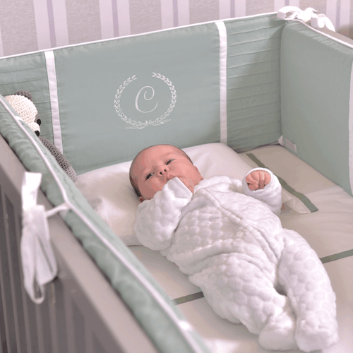 SALE JÁ PERSONALIZADO - C - Kit Protetor de Berço Tradicional Linho Verde