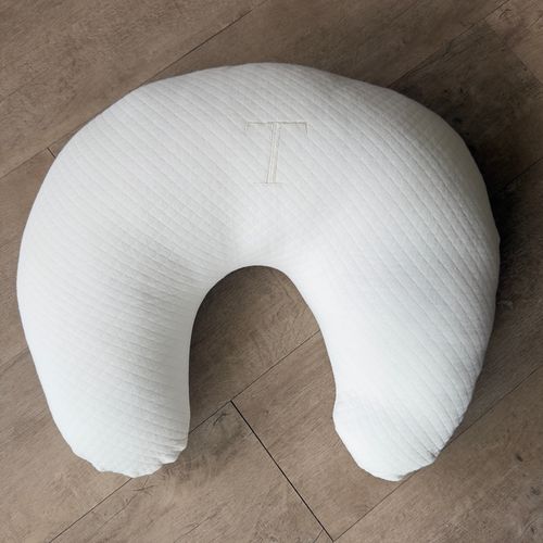 SALE JÁ PERSONALIZADO - Almofada Amamentação Offwhite - T