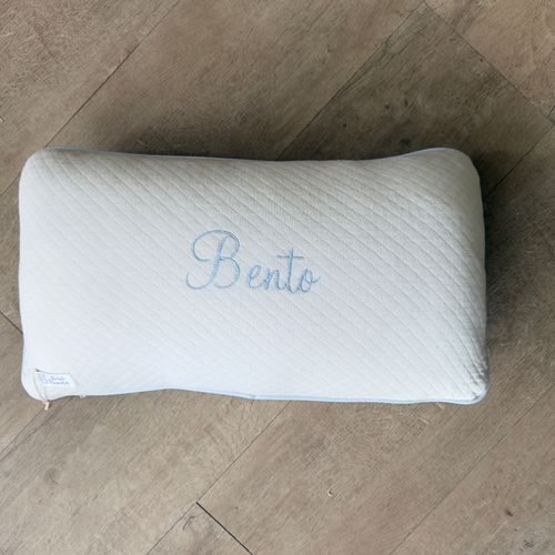 SALE JÁ PERSONALIZADO - Bento- Almofada Decorativa Matelasse Offwhite